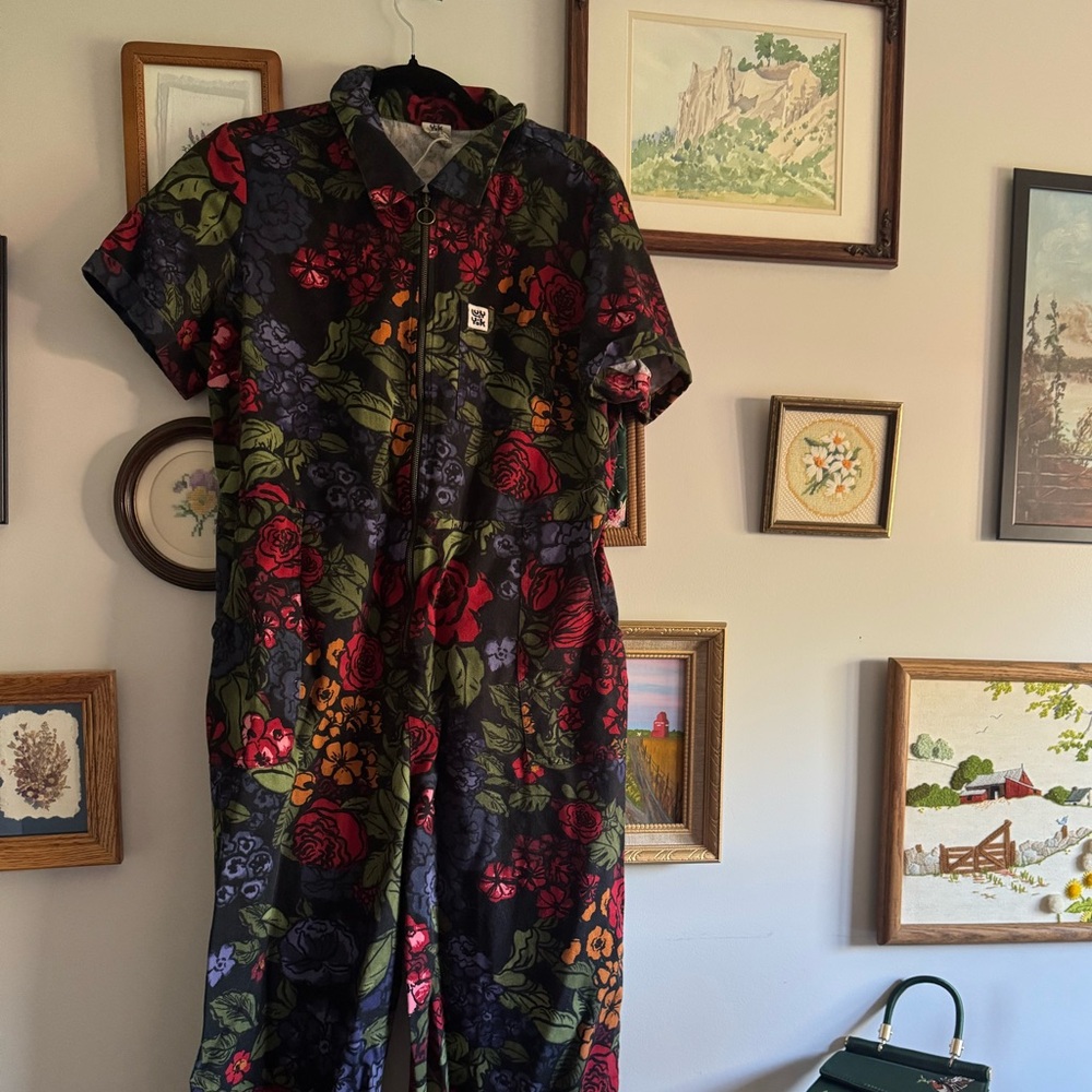 Floral Jumpsuit Ragan style Lucy & Yak cropped